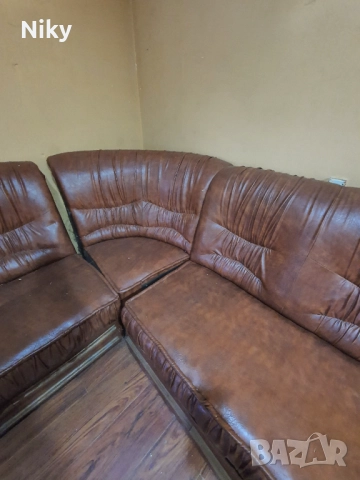 Кожен диван , снимка 7 - Дивани и мека мебел - 52077200