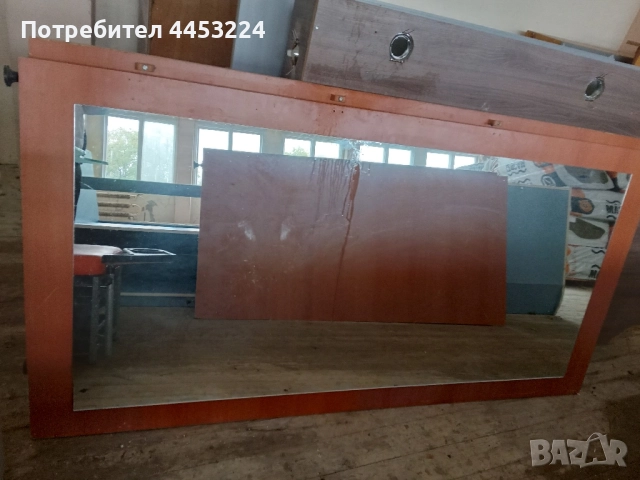 Пробна за магазин за дрехи и решетка за стена за аксесоари , снимка 5 - Стелажи и щандове - 51848292