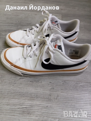Кецове Найк в добро състояние номер 37.5 , снимка 4 - Детски маратонки - 52789001