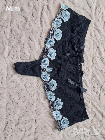  Резервирани XL Черна дантелена полупрашка с бродерия на сини цветя , снимка 3 - Бельо - 53414586