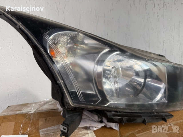 Фарове Шевролет Круз 2009 2013 , снимка 2 - Аксесоари и консумативи - 52690037