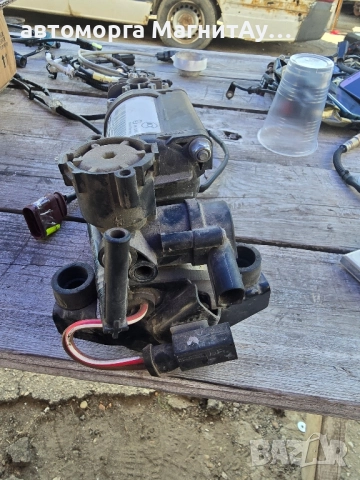 Компресор за въздушно окачване за МЕРЦЕДЕС-БЕНЦ E-класа Седан (W210) , снимка 2 - Части - 51591904