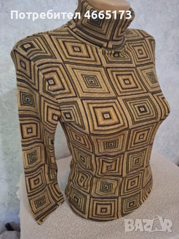Дамска Блузка, снимка 4 - Блузи с дълъг ръкав и пуловери - 53037557
