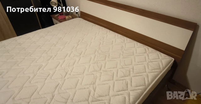 Продавам легло/спалня 160х200 см комплект с матрак в много добро състояние. , снимка 3 - Спални и легла - 52892322