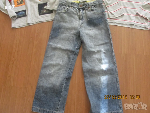 лот от суичър,две блузки и дънки в отлично състояние за ръст 122-128 за 13лв., снимка 5 - Детски комплекти - 51005207