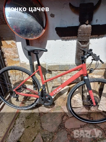 продавам велосипед cube 53 размер