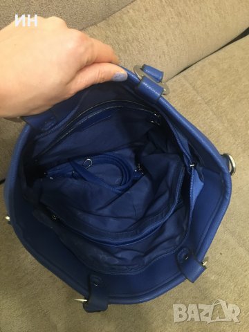 Дамска чанта в синьо, снимка 2 - Чанти - 39397410
