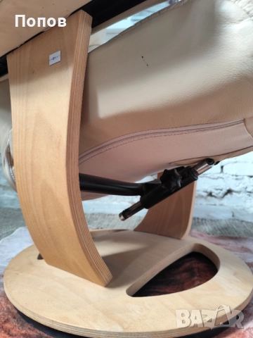 Кожено релакс кресло  La-Z-Boy, снимка 4 - Дивани и мека мебел - 51946522