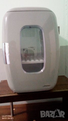 Мини хладилниче на 12 и 220 V  от ГЕРМАНИЯ. 