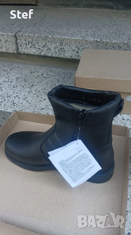 униформени обувки -зимни 42, снимка 2 - Мъжки боти - 51476025