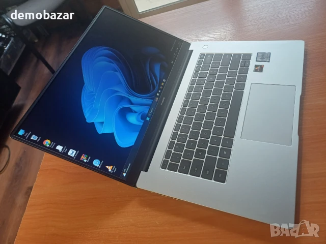 Huawei Matebook 15 Ryzen 5/ 256GB SSD/8GB Като нов с батерия до 8 часа, снимка 6 - Лаптопи за дома - 51054388