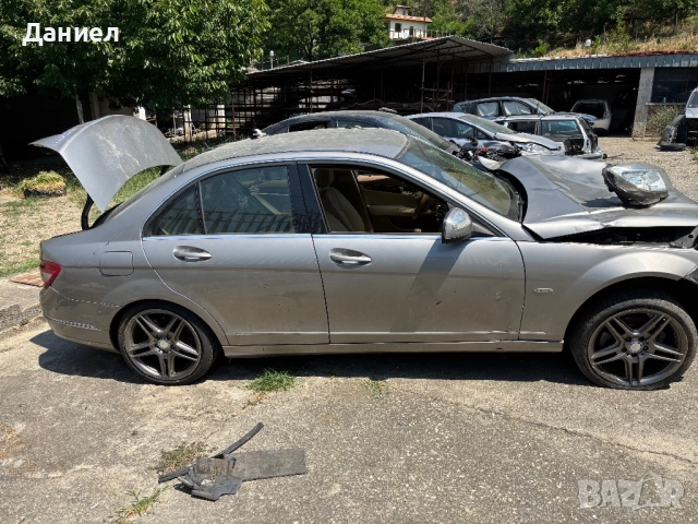 Мерцедес ц200 компресор w204 , снимка 4 - Автомобили и джипове - 51715501