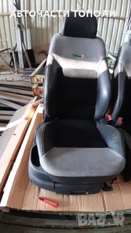 Седалки Шкода Октавия Skoda Octavia VRS Комби 2009г. Алкантара, снимка 3 - Части - 49512546