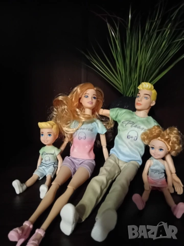 Комплект от 4 кукли. Нови. 