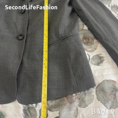 Дамско сако Escada Sport с 2 копчета, размер 34 XS сиво, снимка 3 - Сака - 52461323