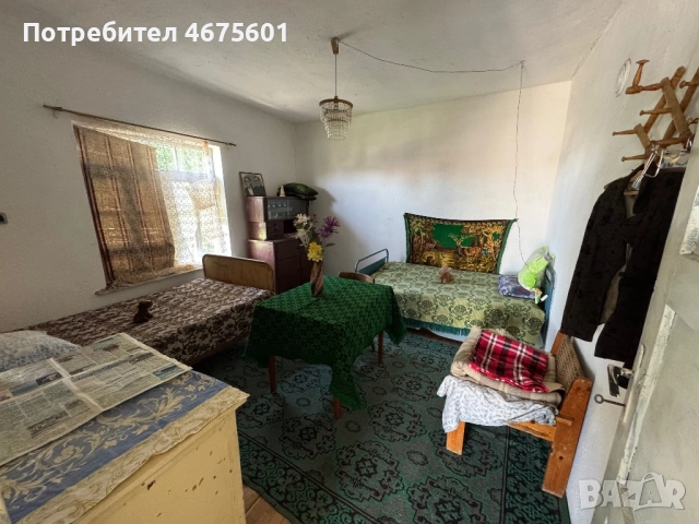 Двуетажна къща в село Левка (център), снимка 8 - Къщи - 52752622