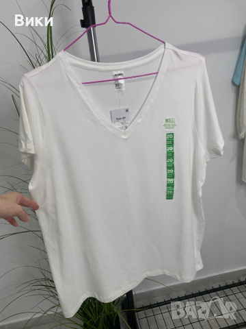 Дамска тениска в размер L-XL