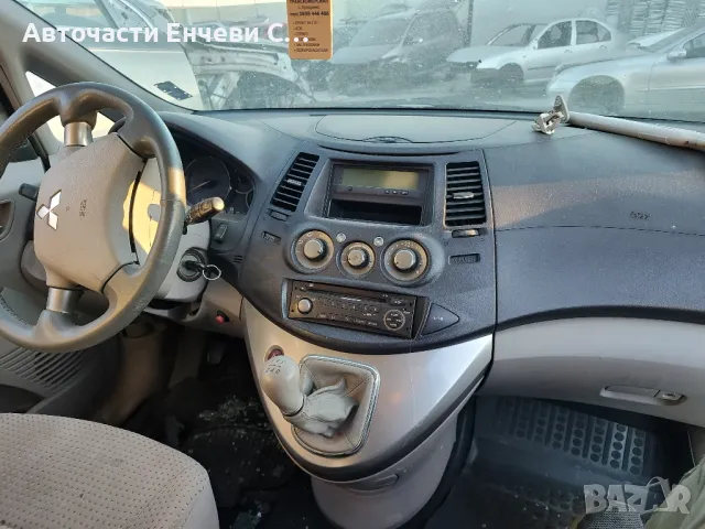 Мицубиши Грандис 2008 2.4 бензин на части, снимка 6 - Автомобили и джипове - 47875149