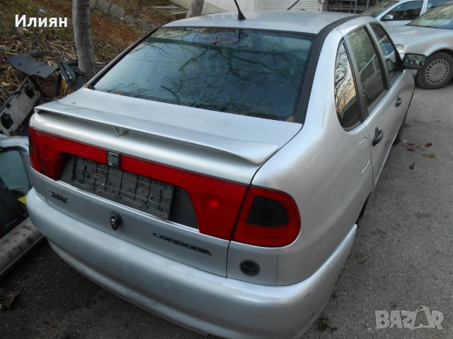 Seat Cordoba 1400 Klimatik, снимка 4 - Автомобили и джипове - 27404582