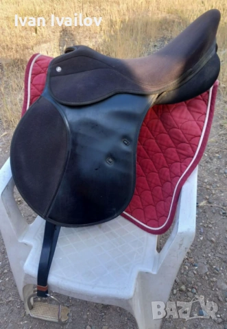 Седло със стремена и потник за кон , снимка 2 - Други стоки за животни - 53212564