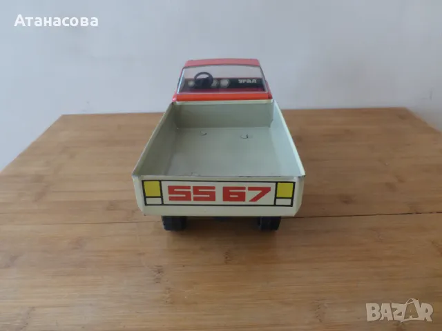 Метално механично камионче УРАЛ камион количка играчка 1970 г, снимка 5 - Коли, камиони, мотори, писти - 48203032