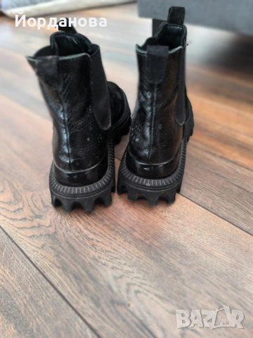 Ест.велур с вата ,39номер, снимка 6 - Дамски боти - 53145727