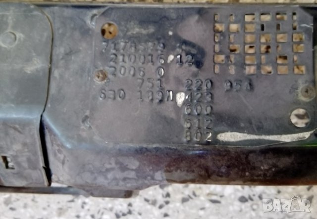 маска Mercedes E W210, снимка 2 - Части - 36999928