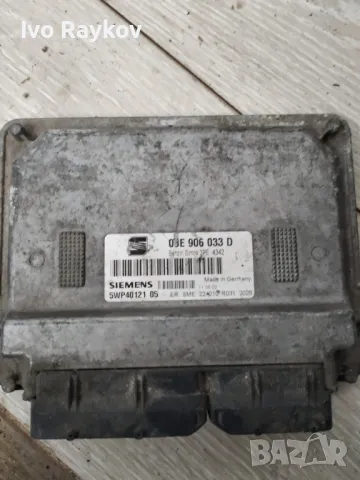 Компютър двигател за Seat Ibiza 03E906033D , 5WP4012105 / 03E 906 033 D