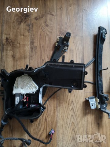 Стъклоповдигач заден ляв за СЕАТ ЛЕОН seat leon 1P 2006г., снимка 3 - Части - 31409365