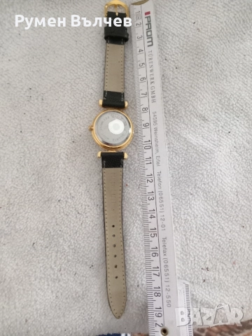 Дамски кварцов часовник La Murrine Veneziane, снимка 4 - Дамски - 52087102