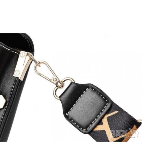 Малка чантичка Black 1170, снимка 4 - Чанти - 43998968