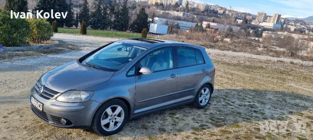 Продава се VW Golf Plus 2. 0
FSI БЕНЗИН АВТОМАТ, снимка 9 - Автомобили и джипове - 48829339