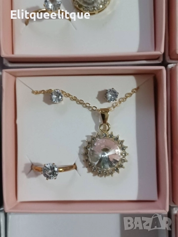 комплект бижута , снимка 2 - Бижутерийни комплекти - 52238861