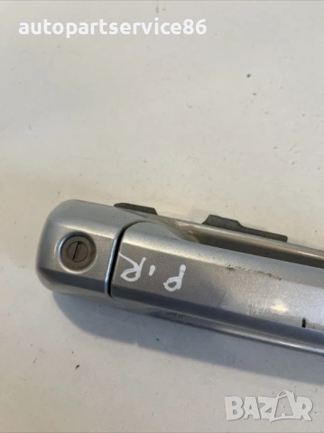 Външна дръжка на предна дясна врата за Jeep Commander (2010) , снимка 3 - Части - 53591920