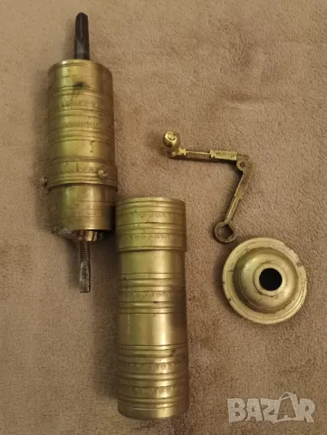 Винтидж, месингова кафемелачка. , снимка 4 - Антикварни и старинни предмети - 47676259