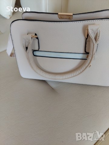 Дамска бежова чанта , снимка 6 - Чанти - 33369639