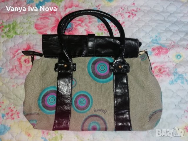 Desigual чанта, снимка 2 - Чанти - 35358040