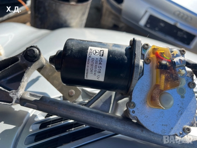 Механизъм чистачки Мерцедес Ц-класа w203 , снимка 2 - Части - 51736775