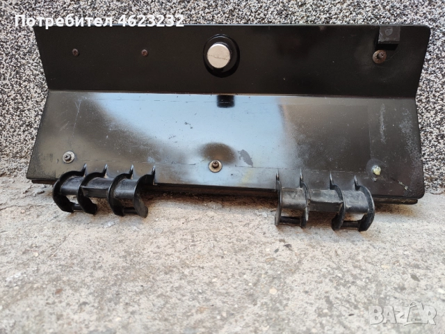 Капак за жабка ВАЗ 2105, снимка 4 - Части - 52354757