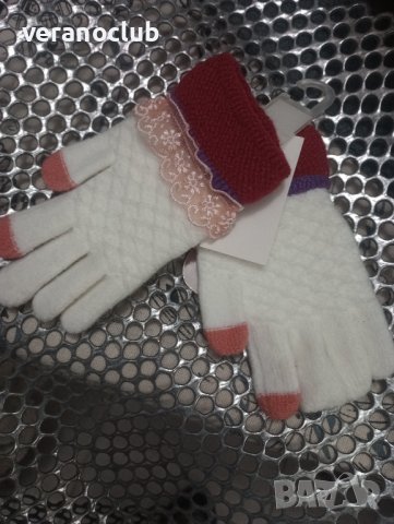Бели ръкавици за момиче с дантелки , снимка 2 - Шапки, шалове и ръкавици - 43676874