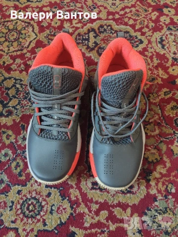 Under Armour

Men's Lockdown 4 Basketball Shoes 