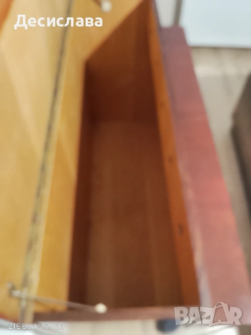 Продавам стари мебели, снимка 3 - Шкафове - 53219201