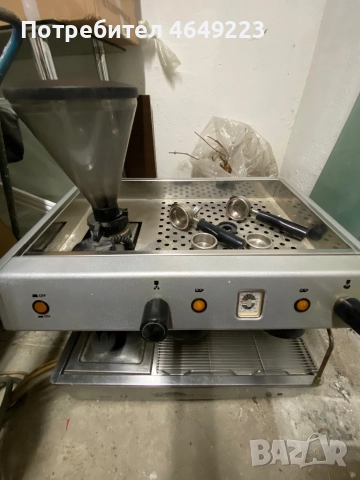 профисионална кафе машина brasilia portofino, снимка 4 - Кафемашини - 52392567