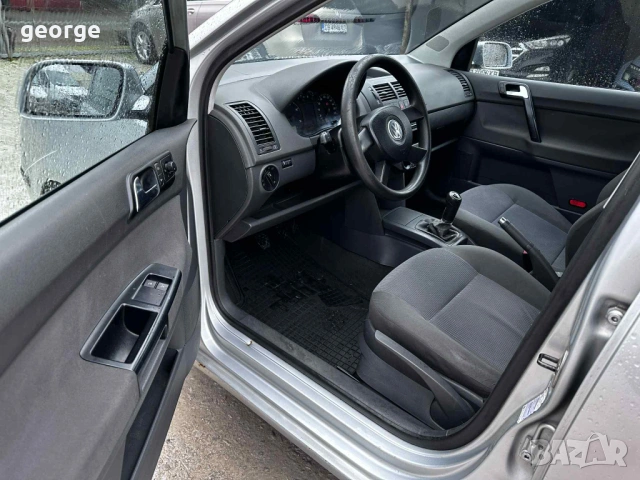 Volkswagen Polo 1.9 SDI 2003 г 65 кс, снимка 12 - Автомобили и джипове - 53242602