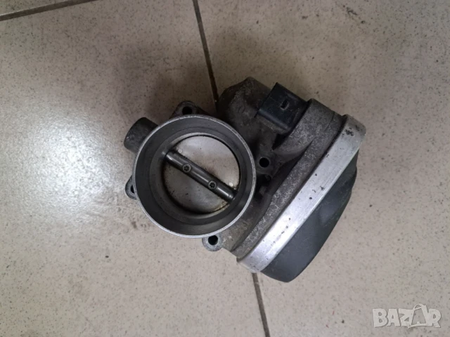 Дросел клапа за фолцваген и ауди 1.4 16w, снимка 2 - Части - 50950965