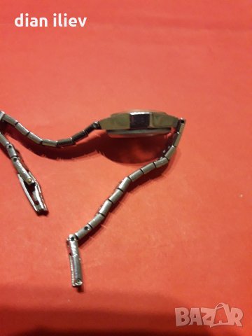 Стар механичен дамски часовник-Лъч , снимка 14 - Антикварни и старинни предмети - 26387950