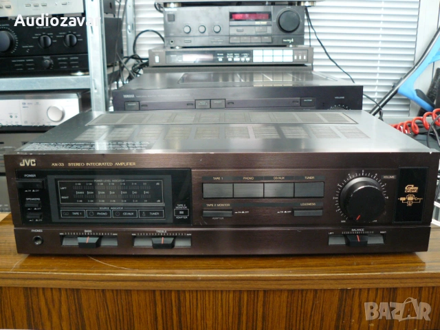 Усилвател JVC AX-33, снимка 2 - Ресийвъри, усилватели, смесителни пултове - 53427021