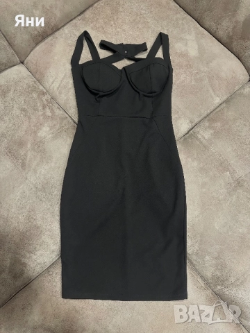 Черна рокля, размер S