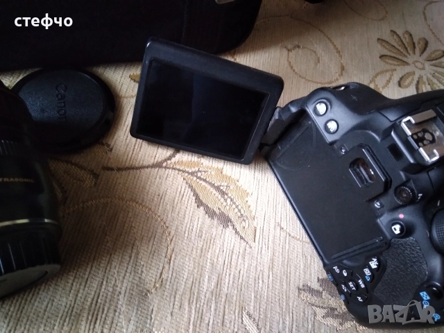 Предлагам фото камера Canon D700 , снимка 3 - Фотоапарати - 52752380