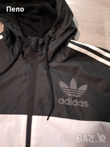 Ветровка Adidas , снимка 4 - Спортни дрехи, екипи - 53488255
